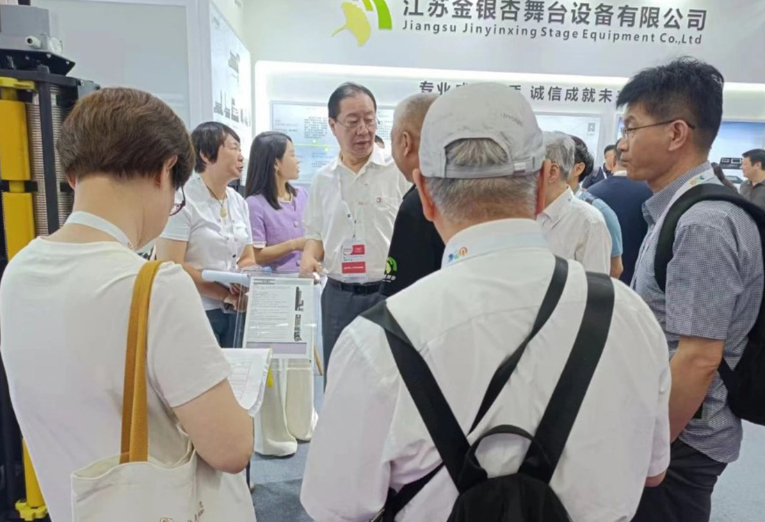 江蘇金銀杏舞臺設(shè)備有限公司